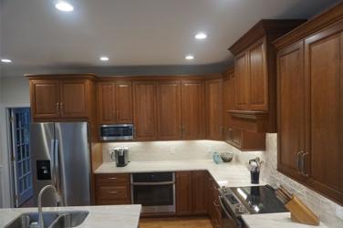 Timeless Oak Kitchen