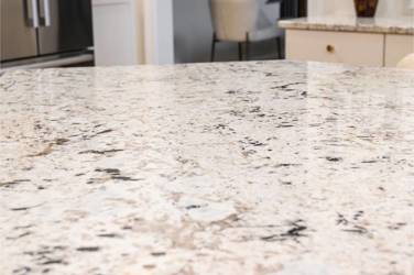 Mouser Frameless Kitchen