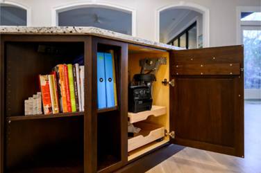 Mouser Frameless Kitchen