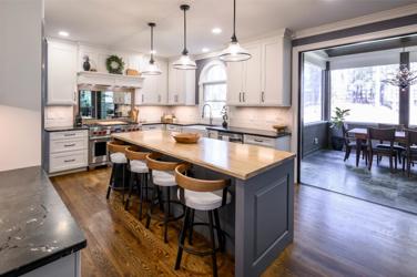 Harbor Kitchen
